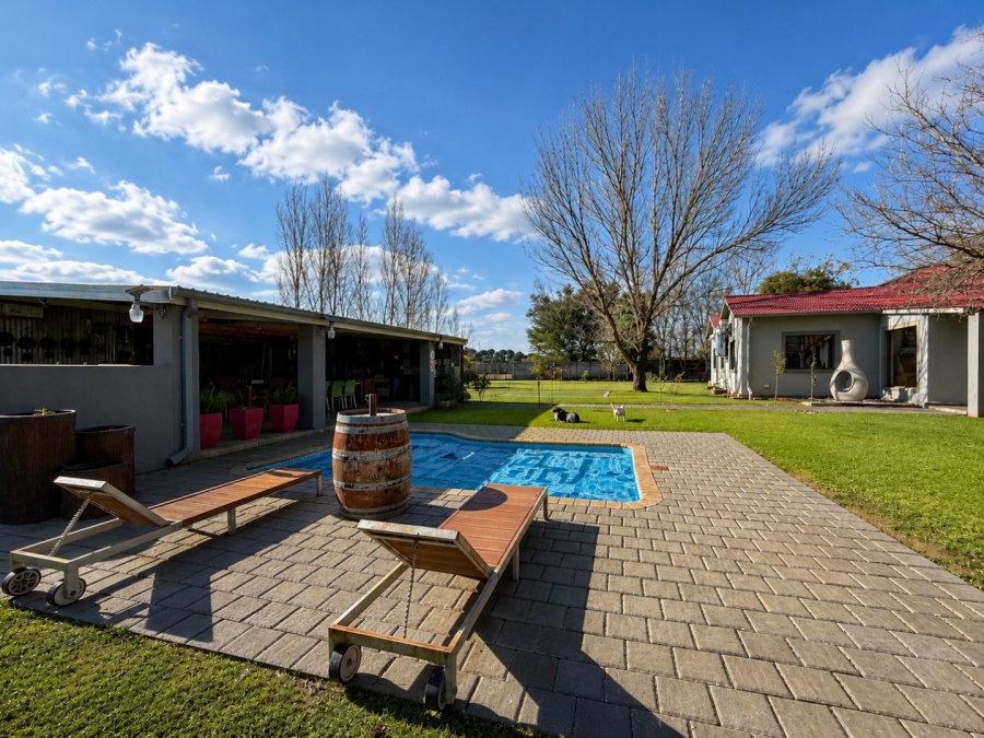 Commercial Property for Sale in Bloemdal Free State